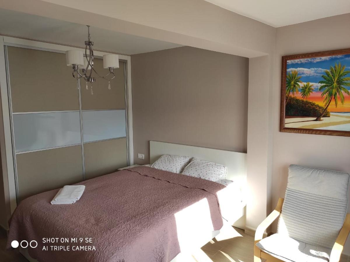 Apartamento Moncada เดเนีย ภายนอก รูปภาพ